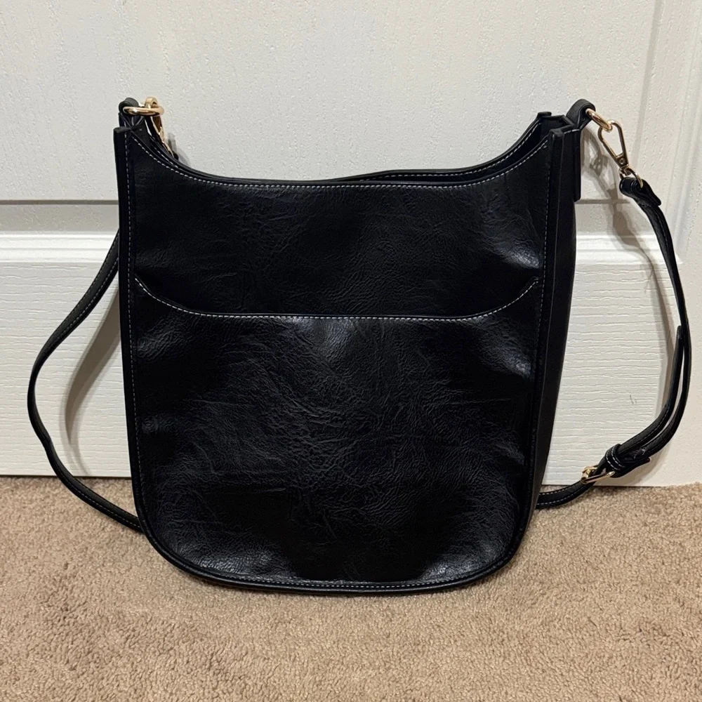 north face borealis backpack 15 inch Mini Front stash pocket and minn-kota-quick-connect-plug-1865107 Color:Blue Jeans Alexis Texas Is Wearing